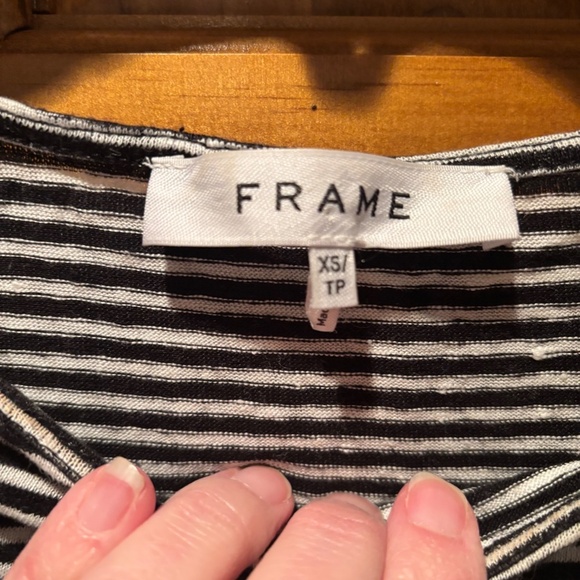 Frame Weekender Striped Linen T-shirt Black & White XS - Picture 4 of 7
